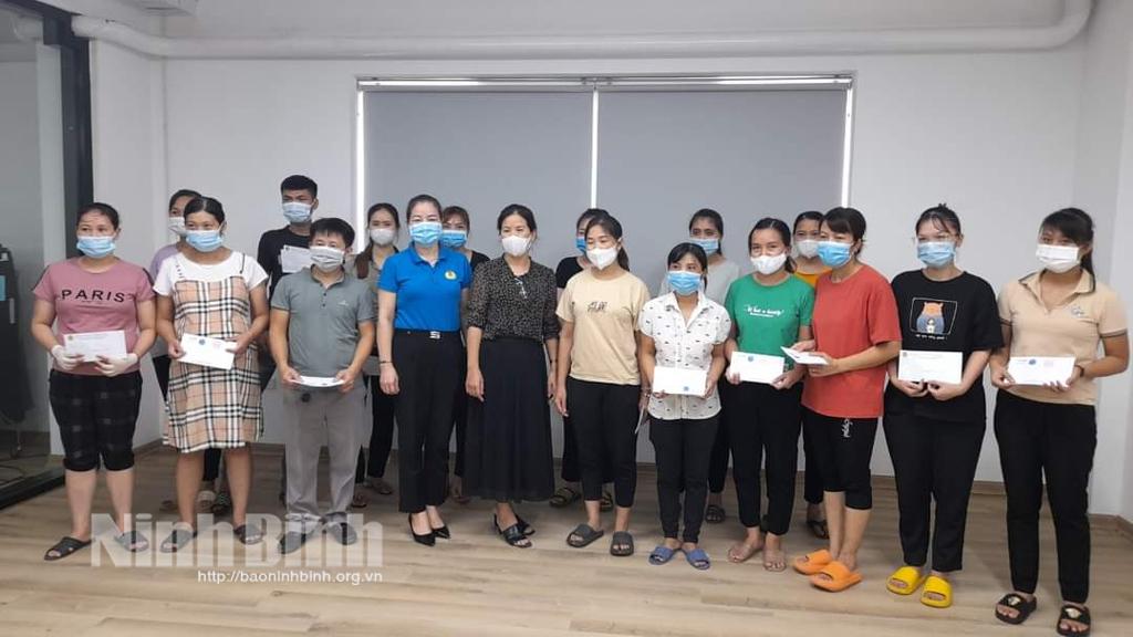 Các cấp Công đoàn huyện Yên Khánh, đồng hành cùng công nhân lao động vượt khó