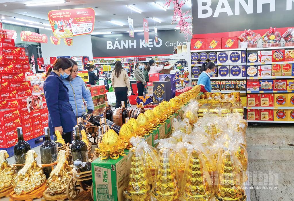 Chuẩn bị nguồn hàng phục vụ nhu cầu mua sắm Tết
