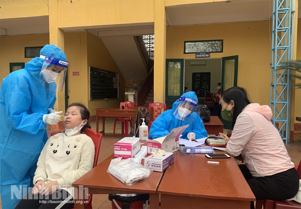 Kiểm soát dịch chặt chẽ, an toàn mới đến trường