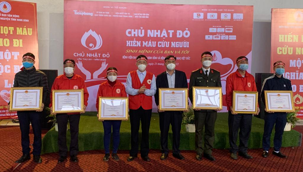 Chương trình hiến máu tình nguyện Chủ nhật đỏ năm 2022