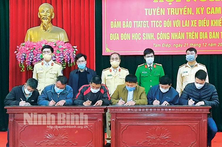 Công an thành phố Tam Điệp đảm bảo an toàn giao thông dịp Tết