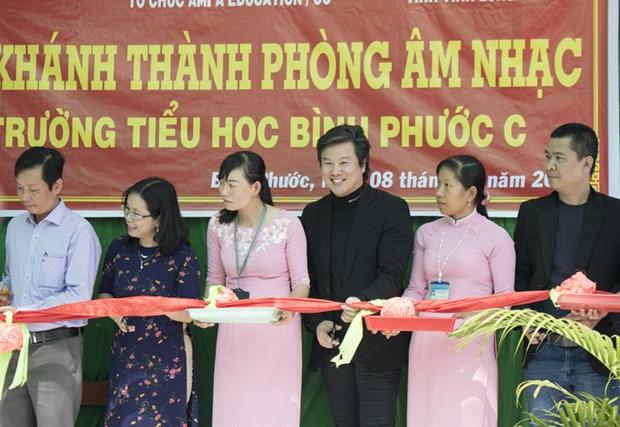 Ấp ủ nhiều hy vọng trong năm mới, nghệ sỹ Việt hân hoan đón Tết