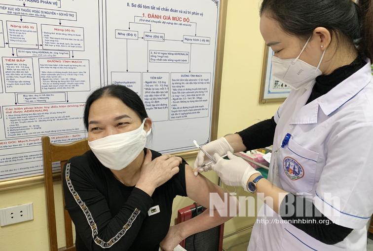 Ngày 3/1, Ninh Bình ghi nhận thêm 2 ổ dịch và 145 ca bệnh mới