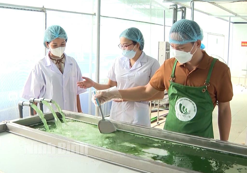 Nông dân Ninh Bình thi đua sản xuất, kinh doanh giỏi