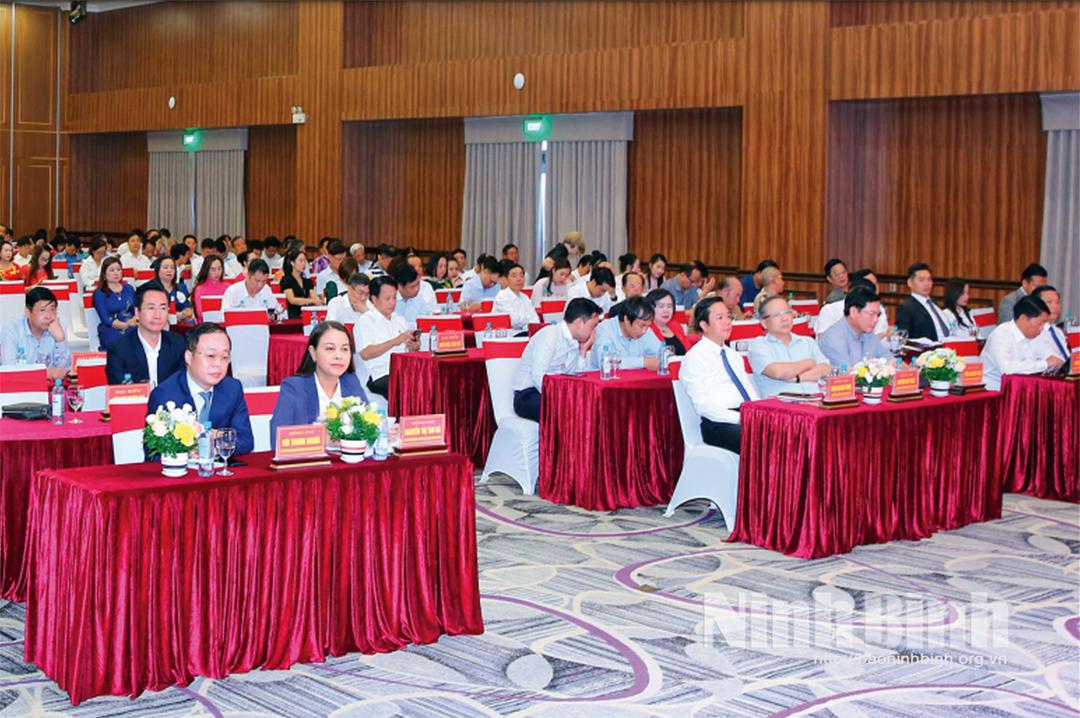 UBND tỉnh tổ chức gặp mặt kỷ niệm 77 năm Ngày Doanh nhân Việt Nam