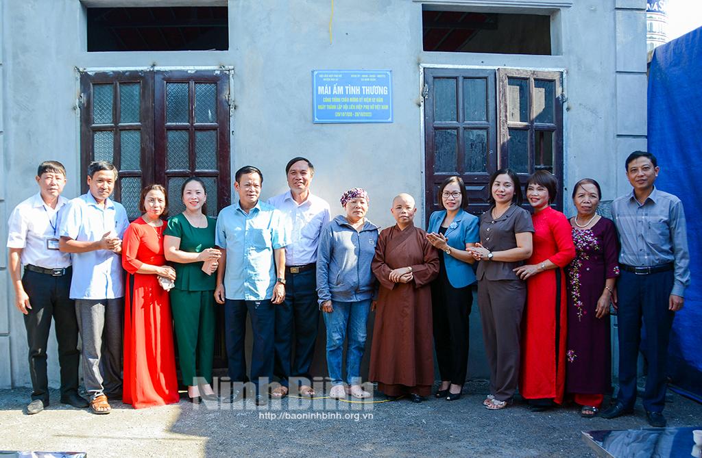 Khánh thành nhà "Mái ấm tình thương"