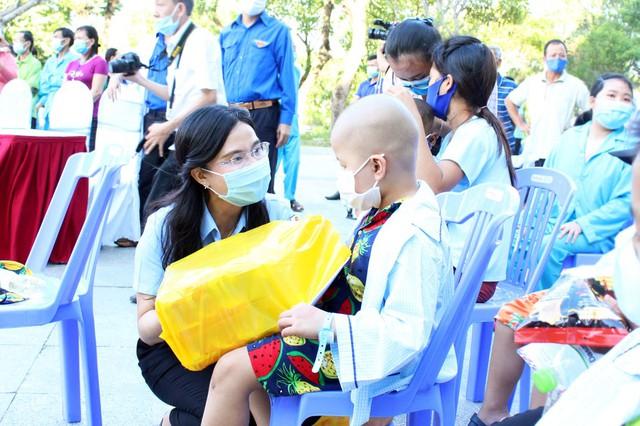 Danh mục 130 bệnh hiểm nghèo để tổ chức, cá nhân vận động, tiếp nhận đóng góp tự nguyện hỗ trợ bệnh nhân