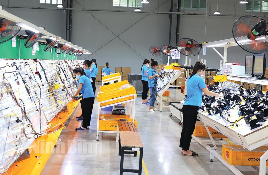 Bài 2: Động lực thúc đẩy tăng trưởng kinh tế