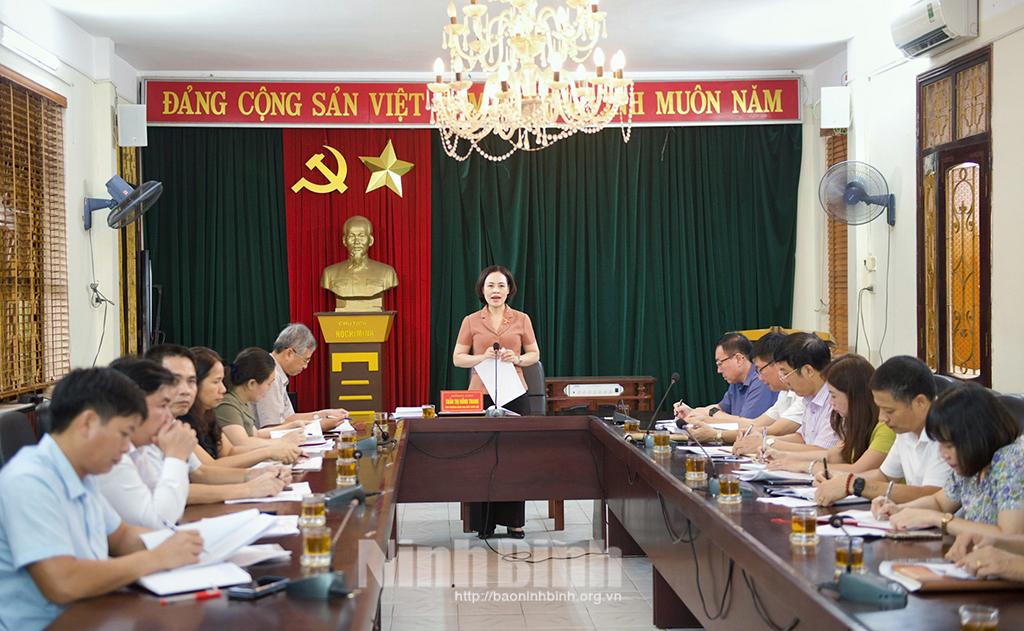 Đoàn ĐBQH tỉnh khảo sát việc thi hành Luật Đất đai tại Sở Tài nguyên và Môi trường