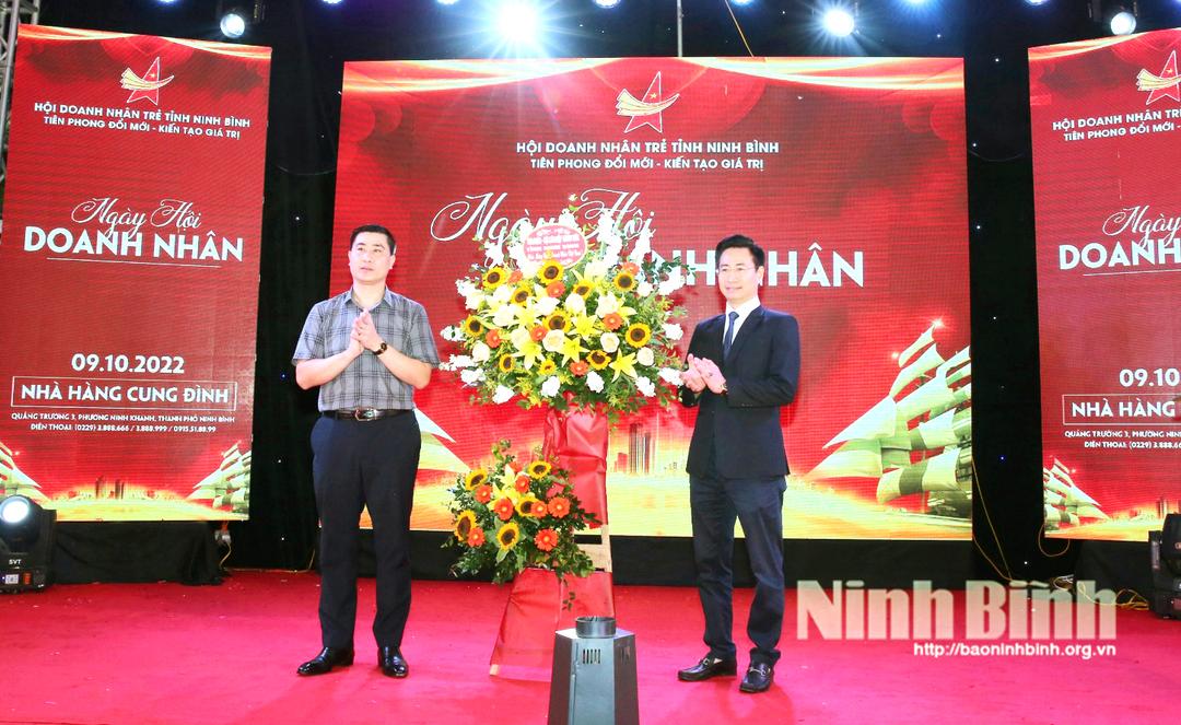 Hội Doanh nhân trẻ tỉnh Ninh Bình tổ chức chương trình "Ngày hội Doanh nhân"