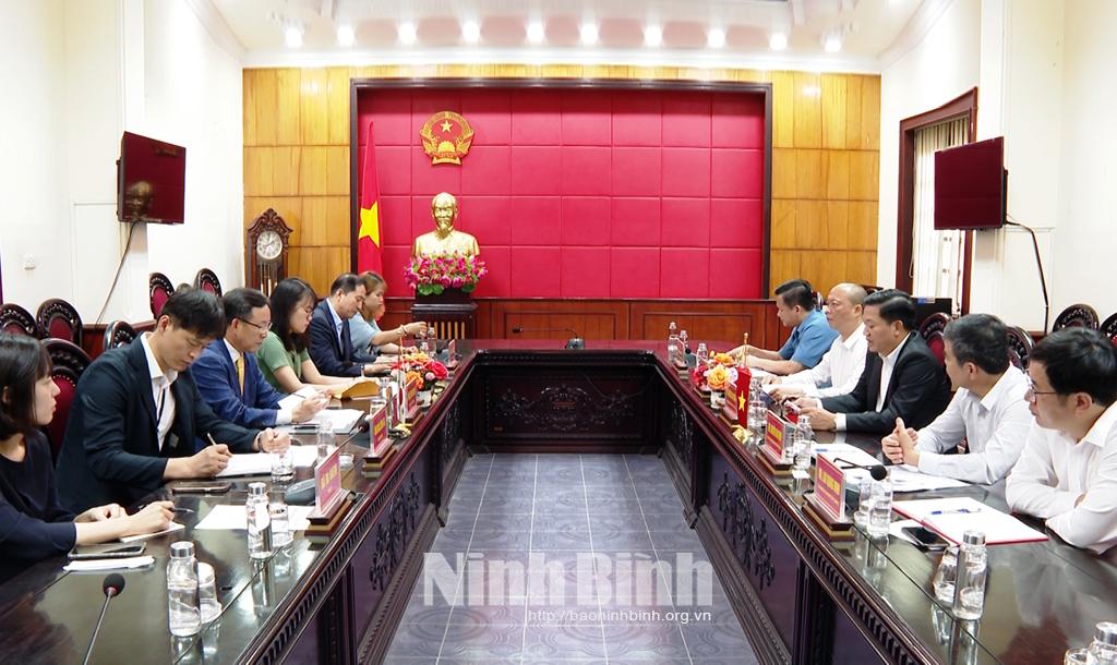 Lãnh đạo tỉnh tiếp xã giao đoàn công tác Đại sứ quán Hàn Quốc tại Việt Nam
