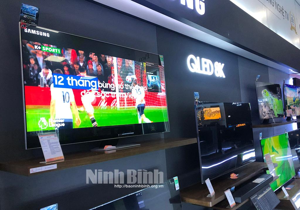 Ti vi giảm giá trước thềm World Cup