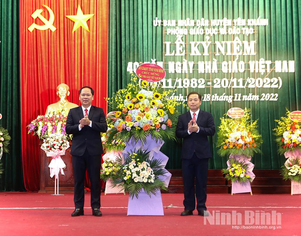 Yên Khánh kỷ niệm 40 năm Ngày Nhà giáo Việt Nam 20/11