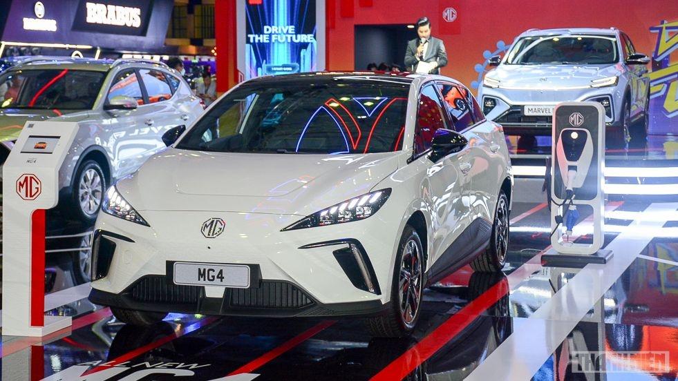 Ô tô điện MG vừa 'dạm ngõ' Việt Nam, hút khách tại Thái Lan
