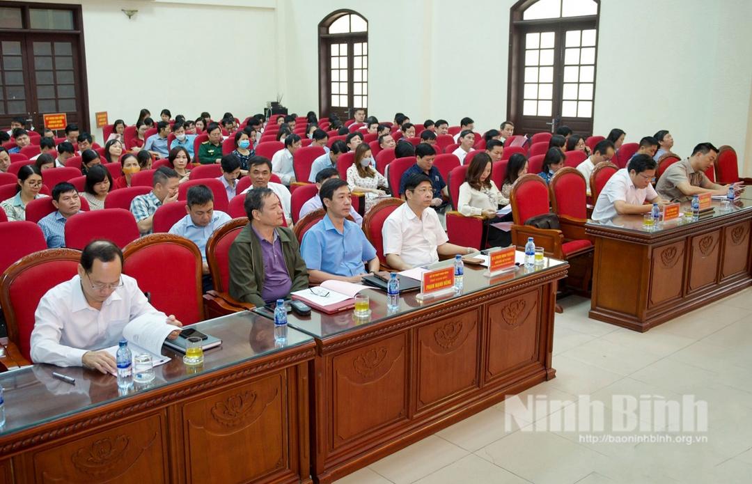 Tập huấn pháp luật về phòng chống tham nhũng