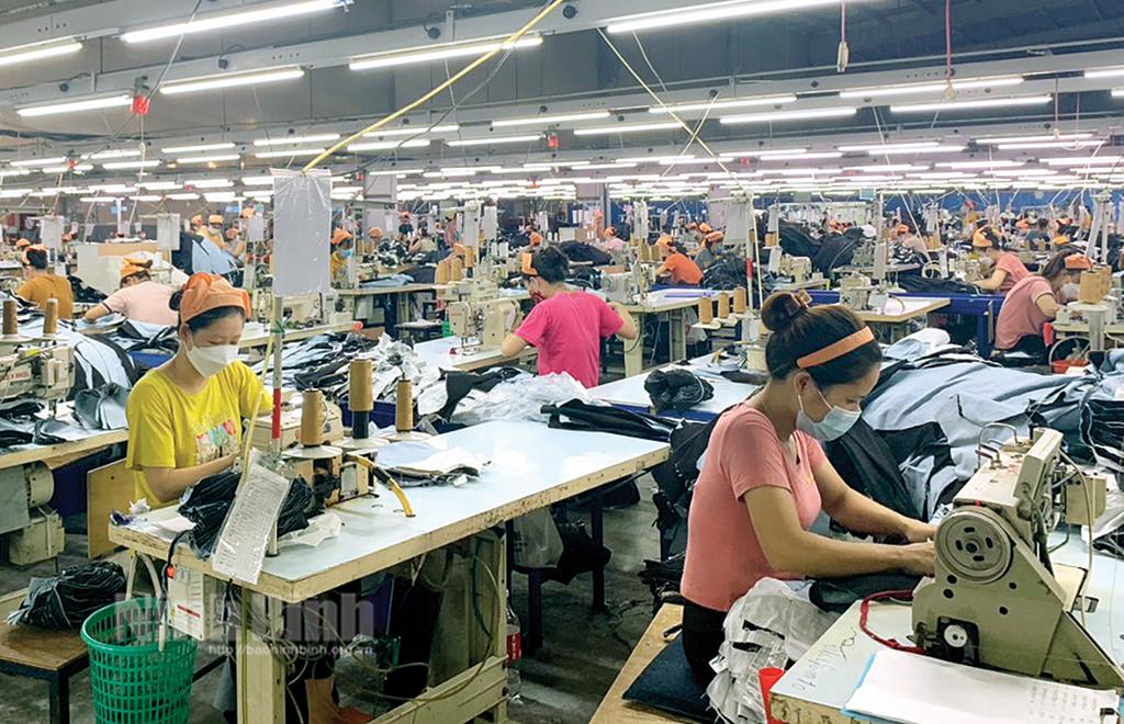 Kỳ 2: Chuyển từ "quản lý" sang "phục vụ"