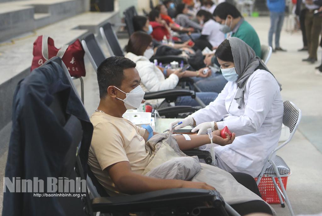 Tiếp nhận 400 đơn vị máu trong ngày hội Hiến máu tình nguyện huyện Nho Quan