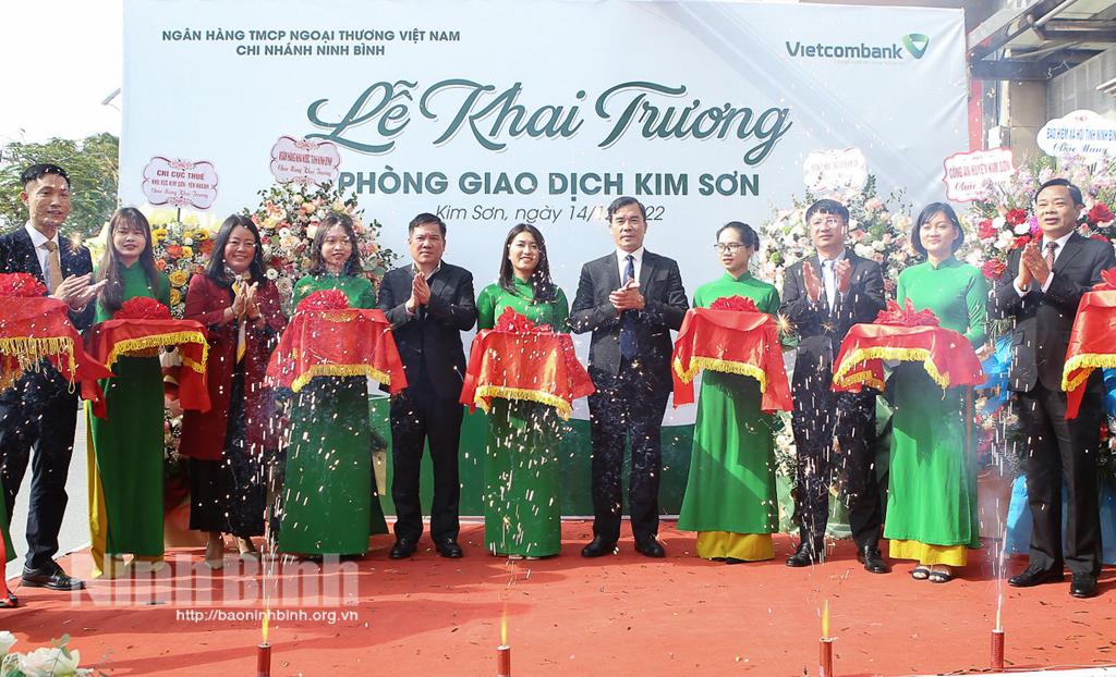 Vietcombank Ninh Bình khai trương Phòng giao dịch Kim Sơn