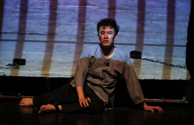 'Sống mãi tuổi 17' - kịch về anh hùng Lý Tự Trọng