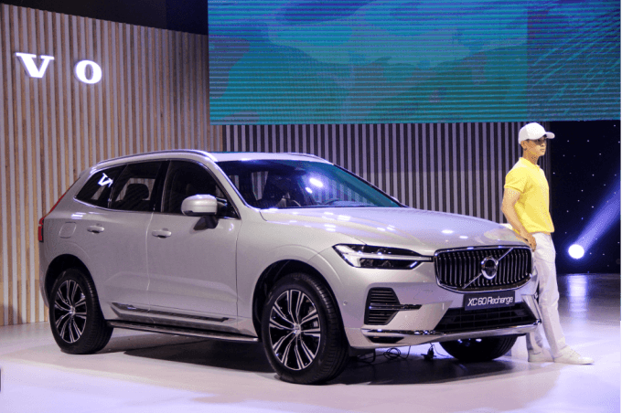 Volvo XC60 Recharge - ứng viên xe sang cỡ nhỏ gầm cao