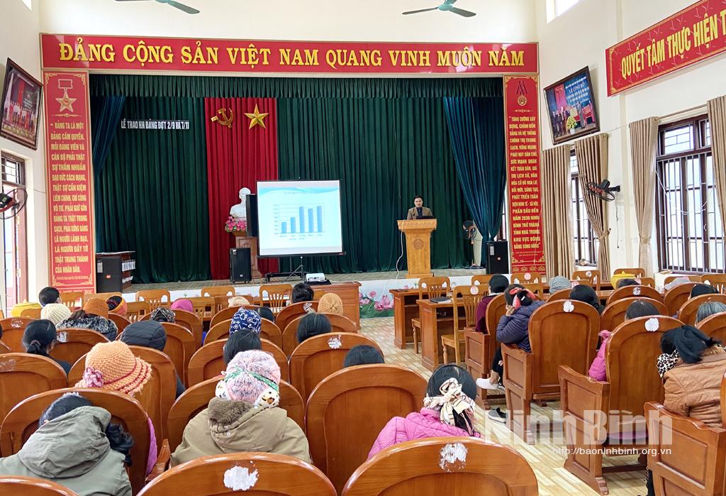 Trên 300 phụ nữ huyện Yên Mô được phổ biến kiến thức về mất cân bằng giới tính khi sinh