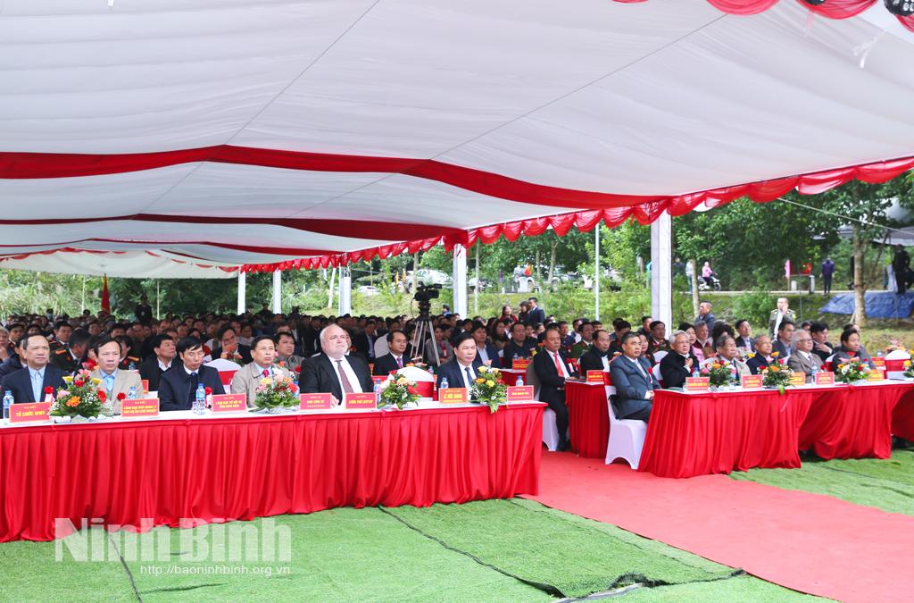 Vườn Quốc gia Cúc Phương đón nhận Huân chương Lao động hạng Nhất