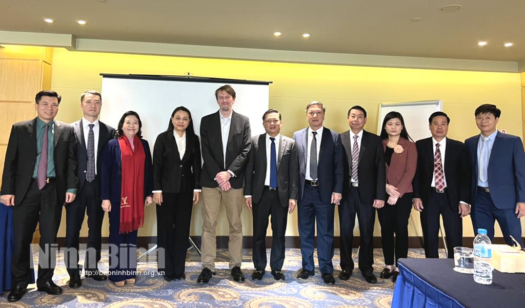 Ninh Binh's delegation pays working visit to Greece and Israel