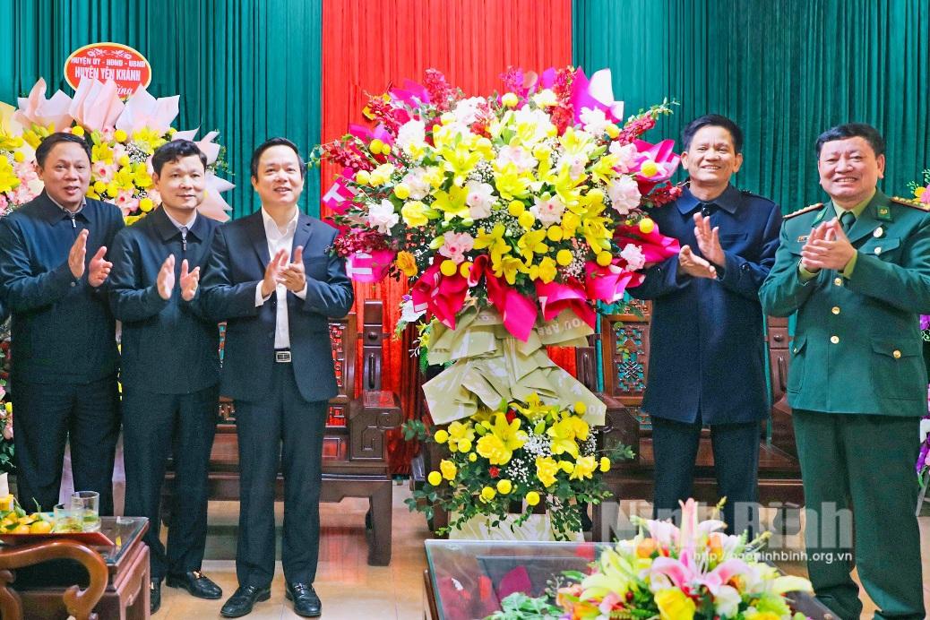 Đồng chí Chủ tịch UBND tỉnh chúc mừng Hội Cựu chiến binh tỉnh