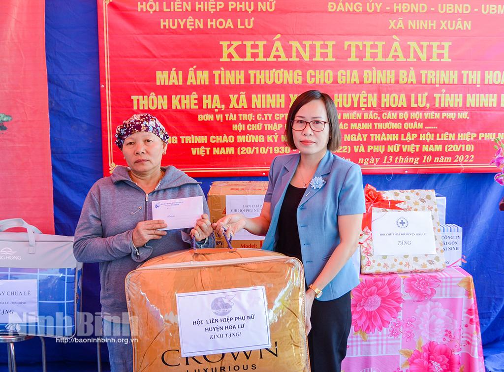 Những ngôi nhà mang tên "Mái ấm tình thương"