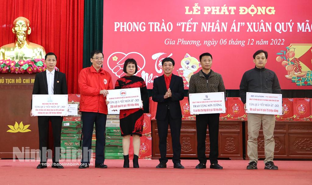 Phát động phong trào "Tết nhân ái" Xuân Quý Mão 2023