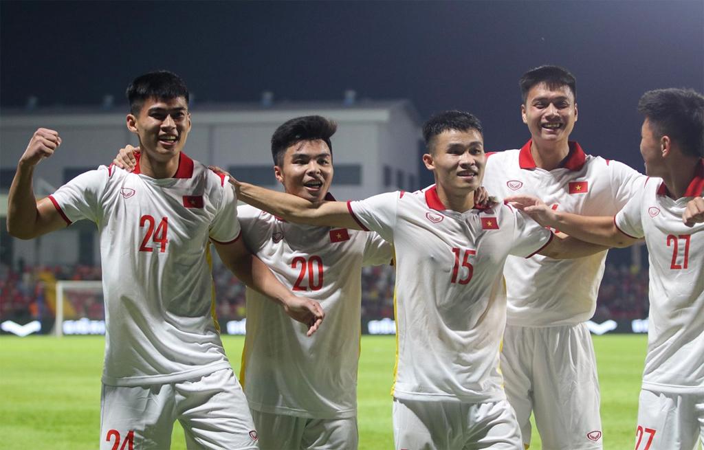 HLV U23 Việt Nam khiêm tốn sau chiến thắng đậm 7-0 trước Singapore