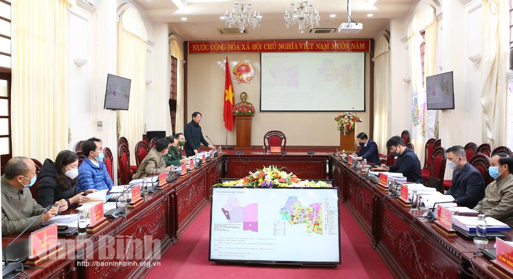 Hội nghị nghe báo cáo Quy hoạch phân khu Khu vực trung tâm Ninh Vân (khu 4-2)
