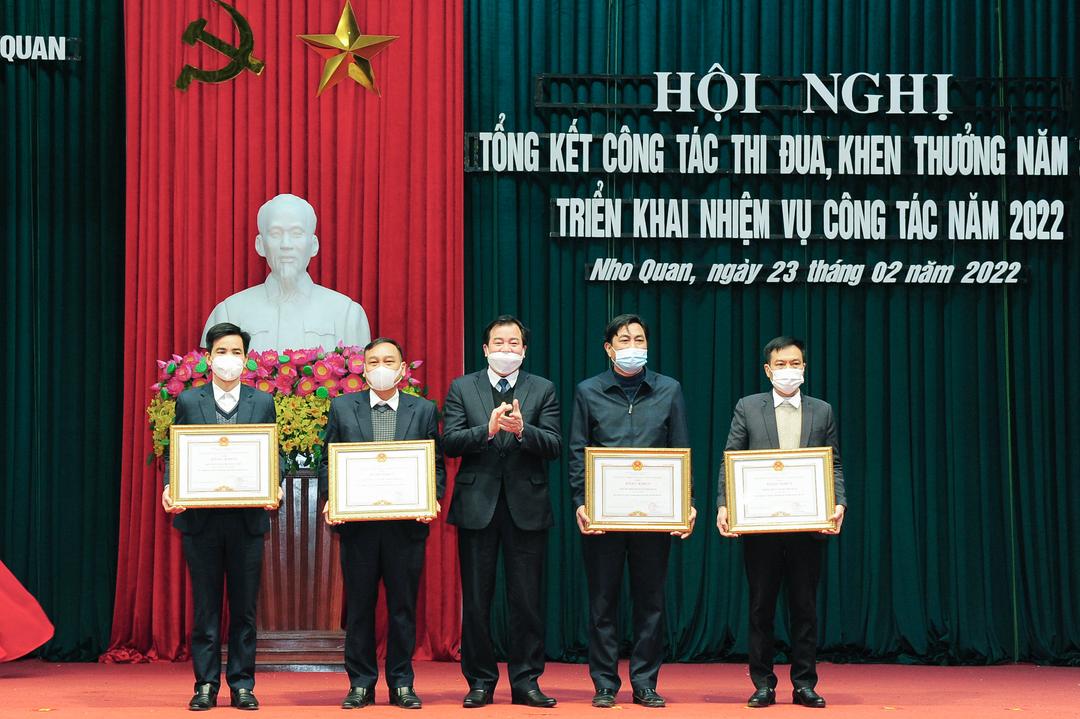 Nho Quan tổng kết công tác thi đua, khen thưởng năm 2021