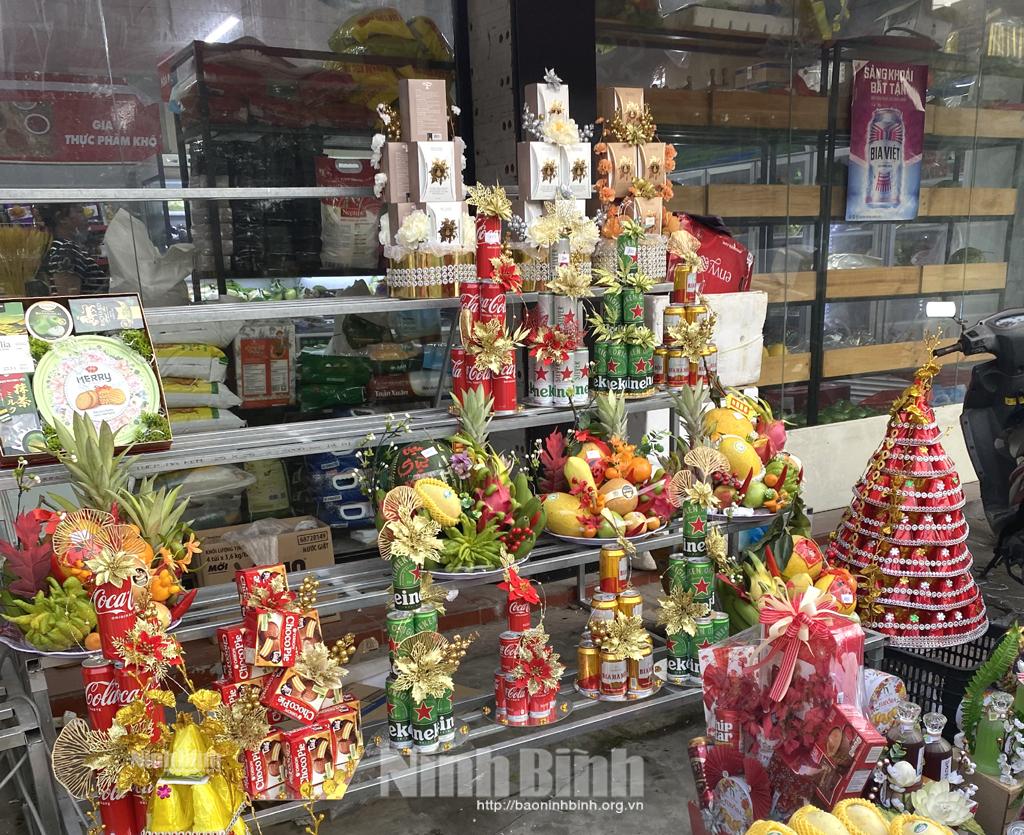 Đắt hàng mâm ngũ quả trọn gói dịp Tết Nguyên đán