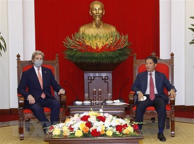 US willing to assist Vietnam in renewable energy development: US Special Presidential Envoy
