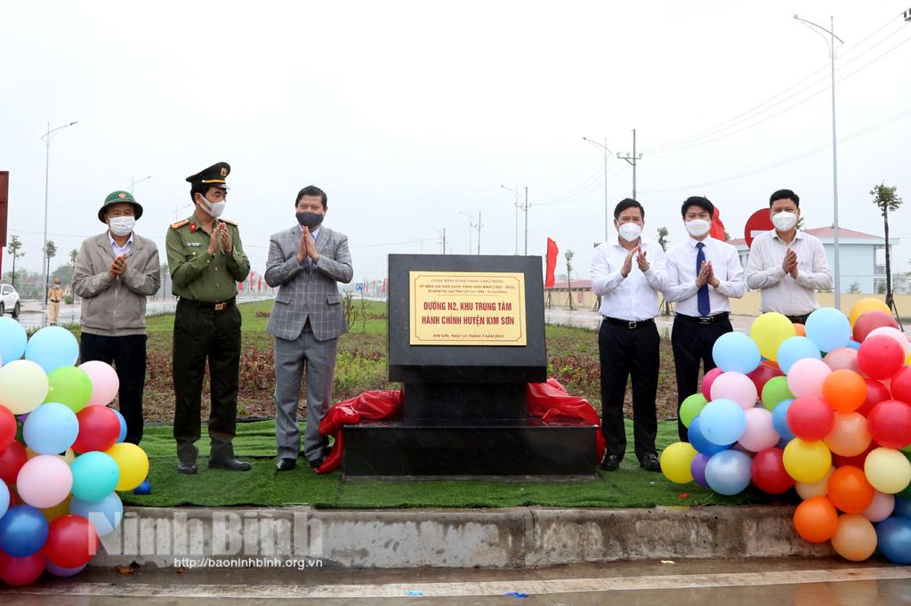 Kim Sơn: khánh thành, khởi công các công trình chào mừng kỷ niệm 30 năm tái lập tỉnh