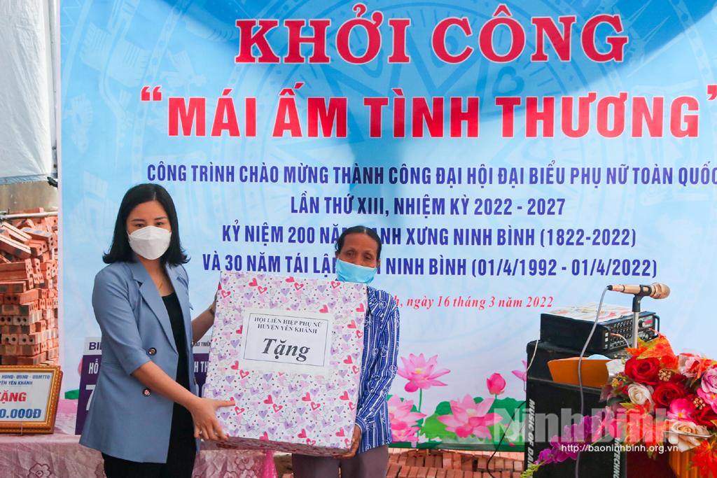 "Mái ấm tình thương" - Giúp phụ nữ nghèo an cư lạc nghiệp