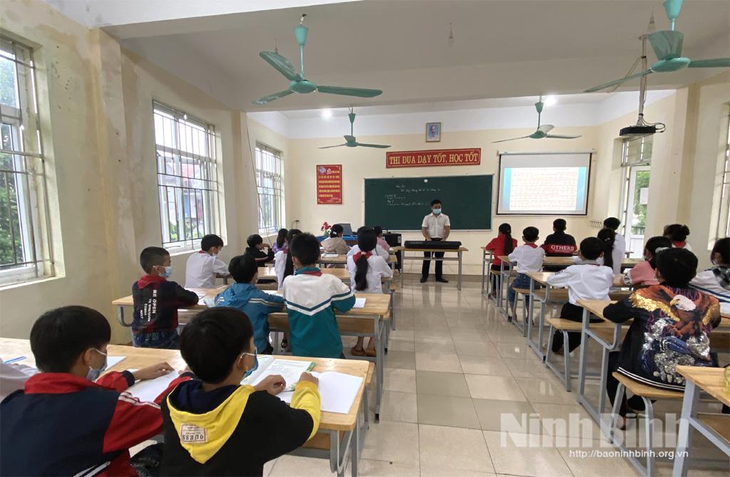 Gia Viễn đẩy mạnh phong trào thi đua "Dạy tốt, học tốt"