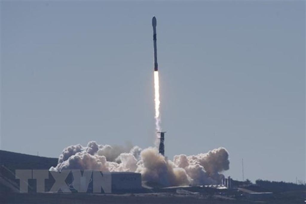 Space X phóng thành công thêm 47 vệ tinh Internet lên quỹ đạo