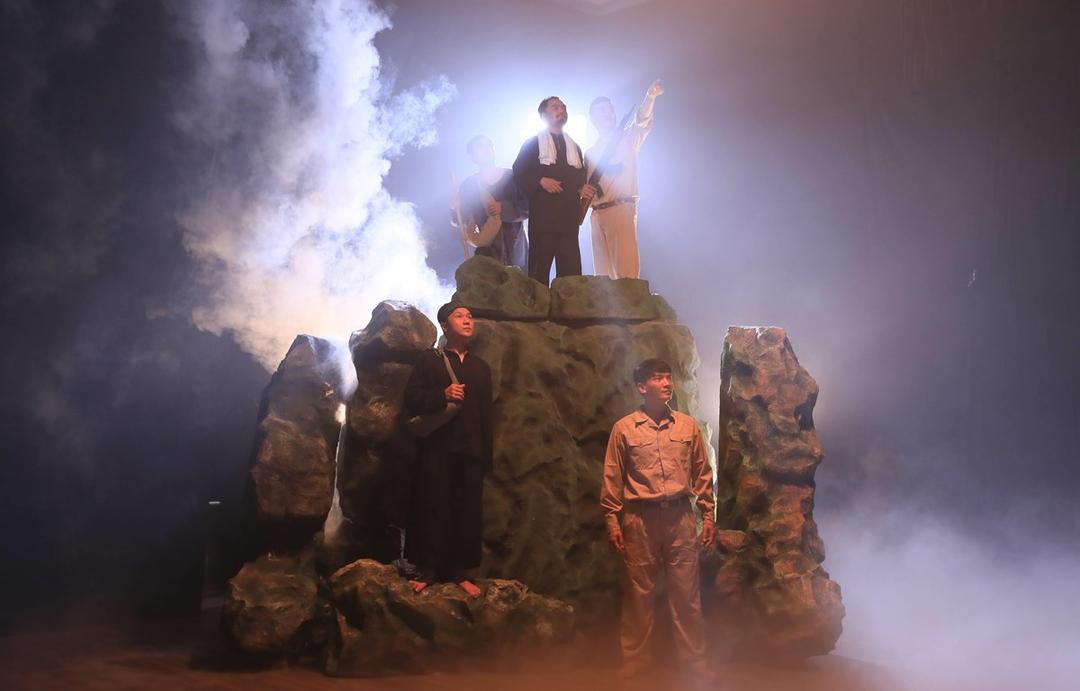 'Người cầm lái': Sự nghiệp cách mạng của Bác Hồ qua ngôn ngữ nhạc kịch