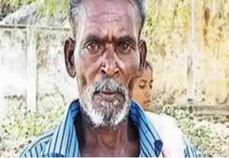 Gia đình vừa chôn cất xong, người đàn ông đột ngột trở về