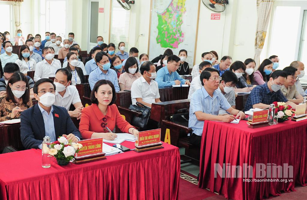Đoàn ĐBQH tỉnh tiếp xúc cử tri huyện Hoa Lư