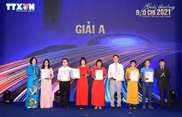 VNA Press Awards 2021 honour journalists