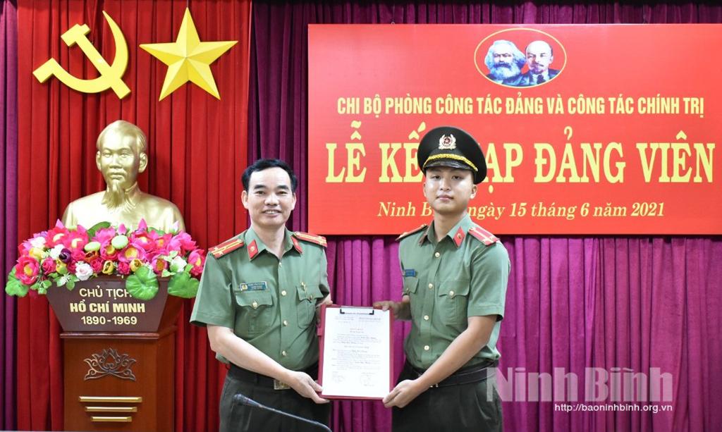 Phát huy vai trò tổ chức Đoàn trong công tác phát triển đảng ở Đảng bộ Công an tỉnh