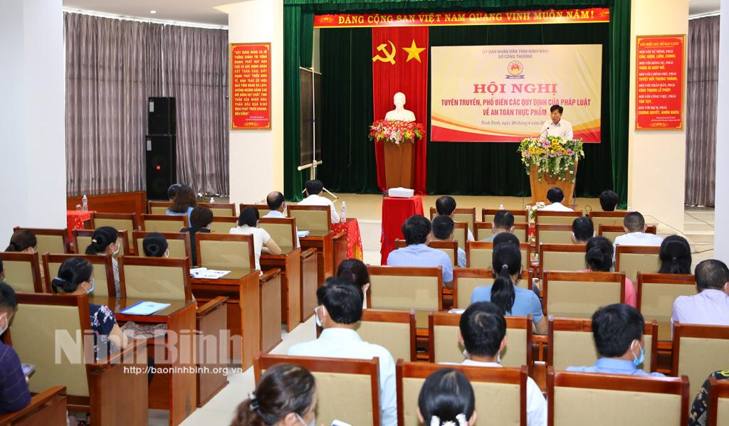 Tuyên truyền, phổ biến các quy định của pháp luật về an toàn thực phẩm