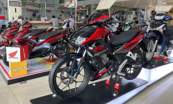 Honda Việt Nam tăng giá gần 20 dòng xe máy