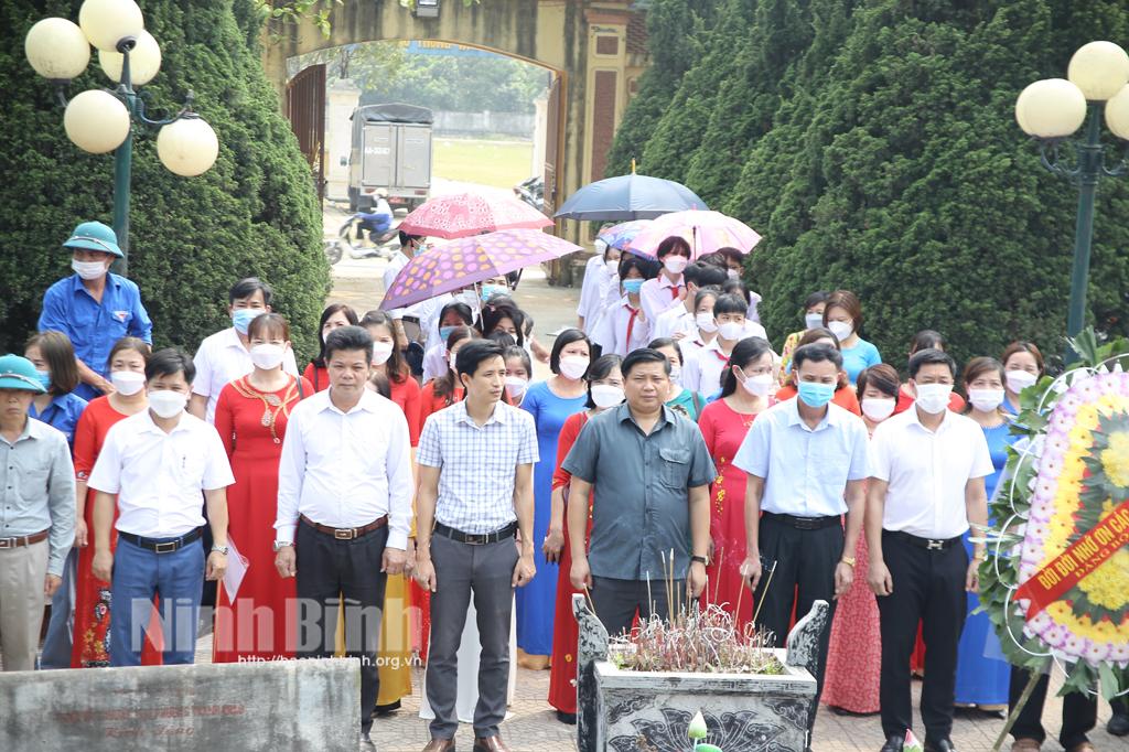 Hành trình về địa chỉ đỏ khu căn cứ cách mạng Quỳnh Lưu