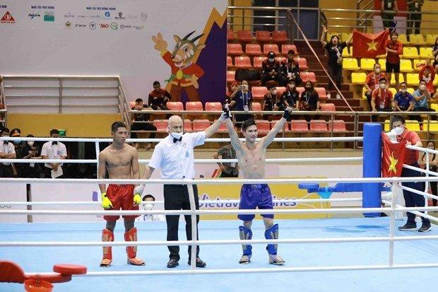 SEA Games 31: Two Vietnamese kickboxers advance to semi-finals