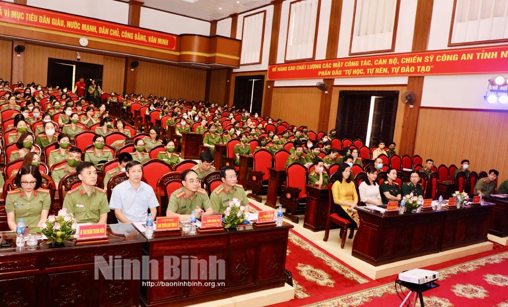 Sinh hoạt chính trị "Sáng mãi niềm tin theo Đảng - Bác Hồ kính yêu"