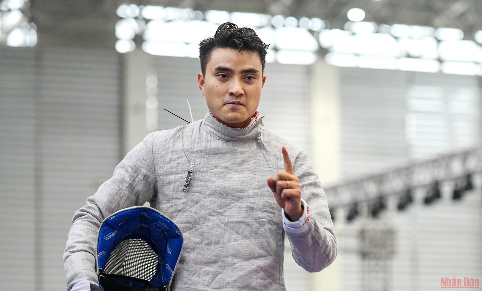 Bộ trưởng Văn hóa, Thể thao và Du lịch tặng bằng khen cho kiếm thủ Vũ Thành An